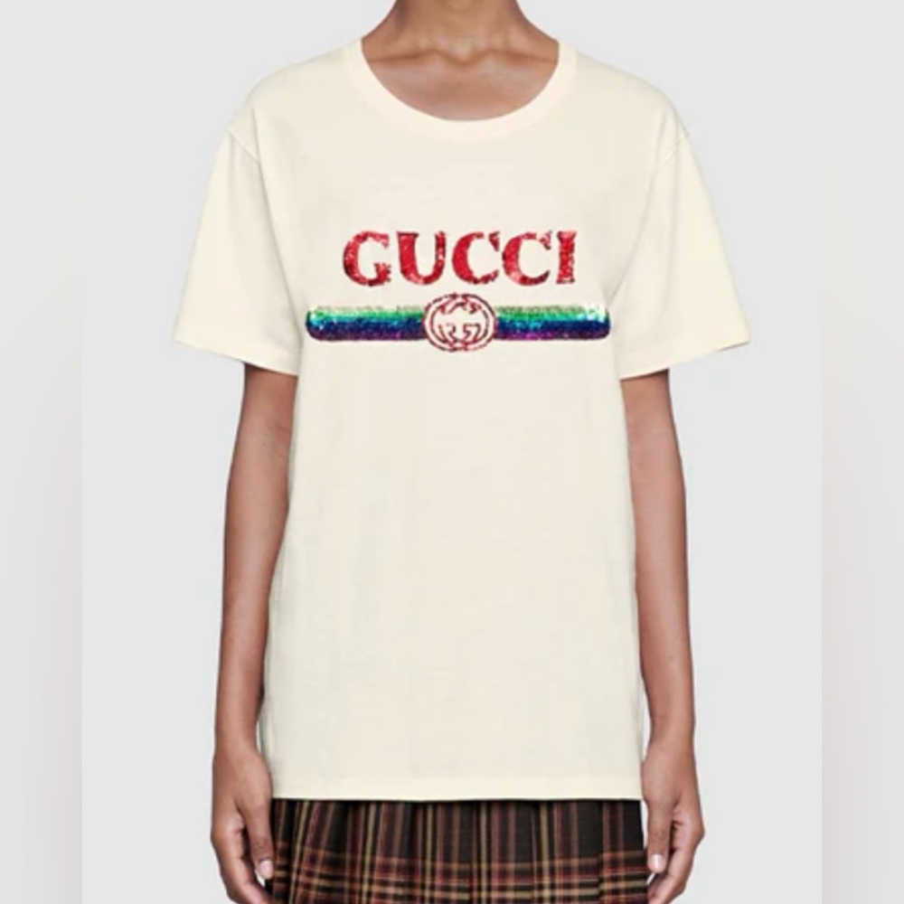 Gucci Sequined Graphic Logo Oversized Short-Sleeved Tee/T-shirt
